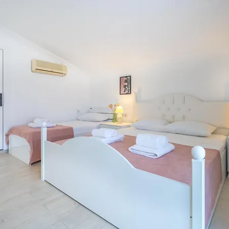 Bloom Selimiye Hotel